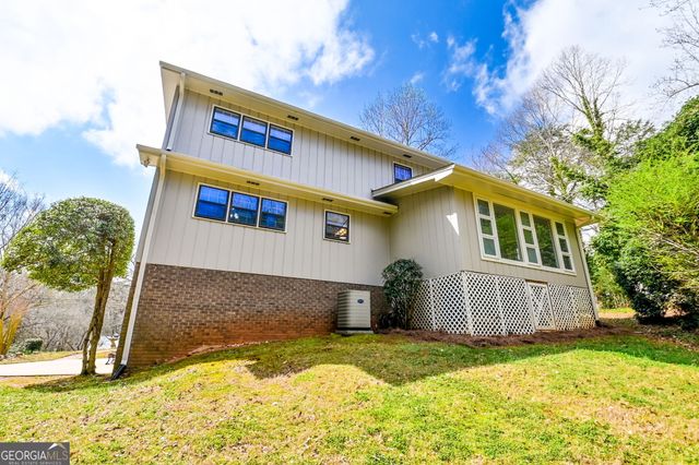 1297 Lakeshore Circle, Gainesville, GA 30501