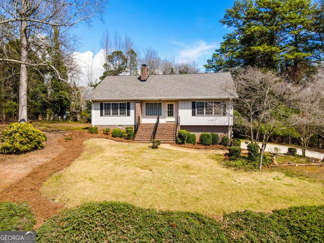 1297 Lakeshore Circle, Gainesville, GA 30501