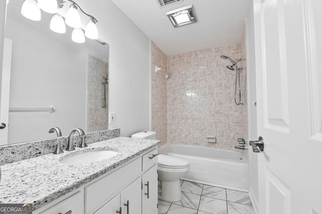 1297 Lakeshore Circle, Gainesville, GA 30501