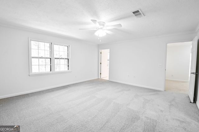 1297 Lakeshore Circle, Gainesville, GA 30501