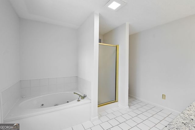 1297 Lakeshore Circle, Gainesville, GA 30501