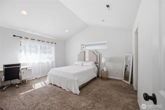 20201 20th Avenue E, Spanaway, WA 98387