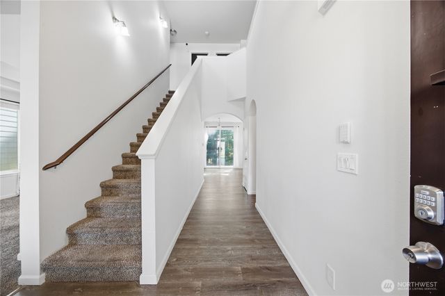 20201 20th Avenue E, Spanaway, WA 98387