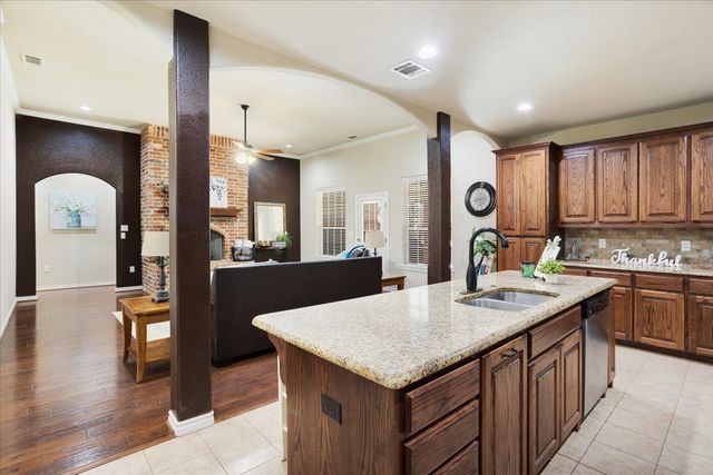 2506 Nantucket Drive, Sherman, TX 75092