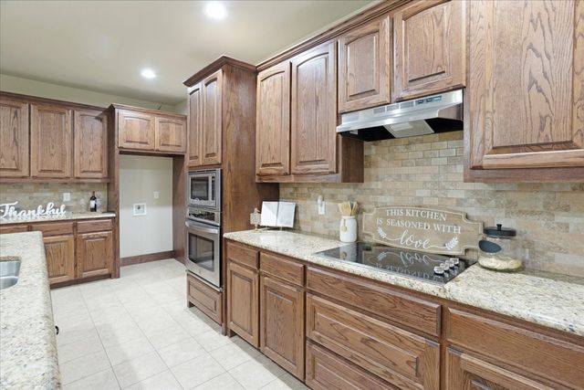 2506 Nantucket Drive, Sherman, TX 75092