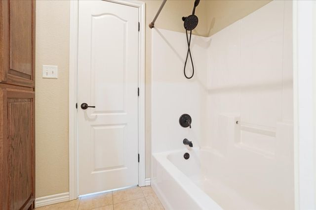 2506 Nantucket Drive, Sherman, TX 75092