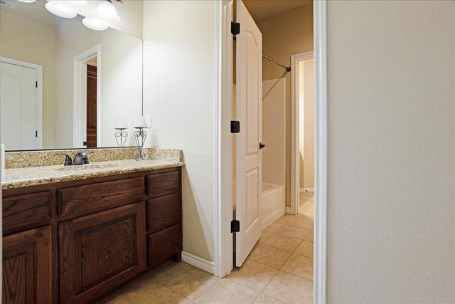 2506 Nantucket Drive, Sherman, TX 75092