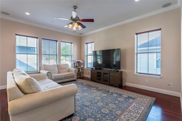 1608 HANKS AVENUE, Orlando, FL 32814