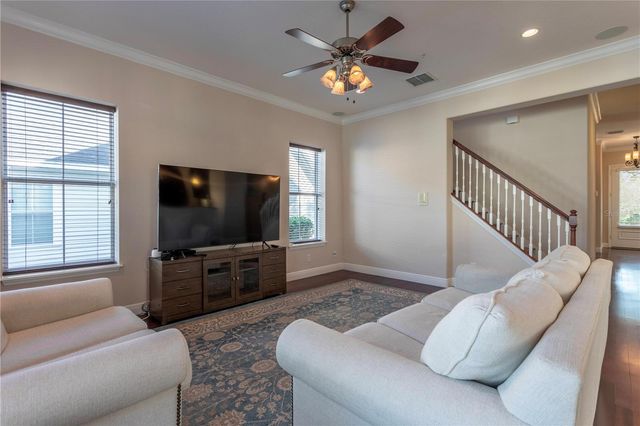 1608 HANKS AVENUE, Orlando, FL 32814