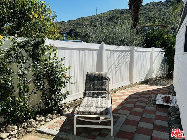 262 Costa Mesa Drive, Palm Springs, CA 92264