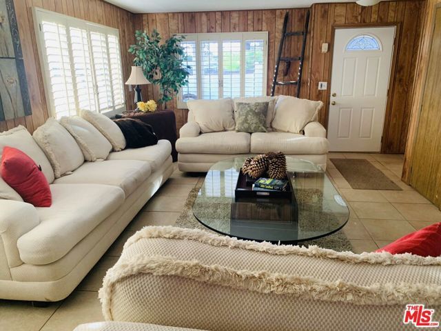 262 Costa Mesa Drive, Palm Springs, CA 92264