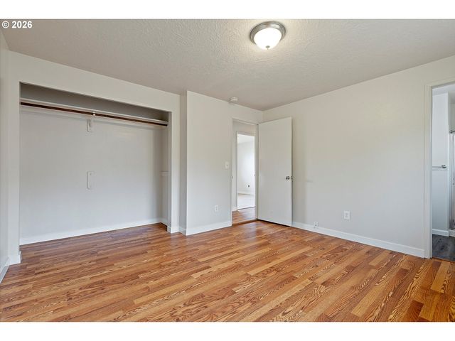 317 Sw ANGELINE Ave, Gresham, OR 97080