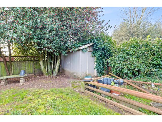 317 Sw ANGELINE Ave, Gresham, OR 97080