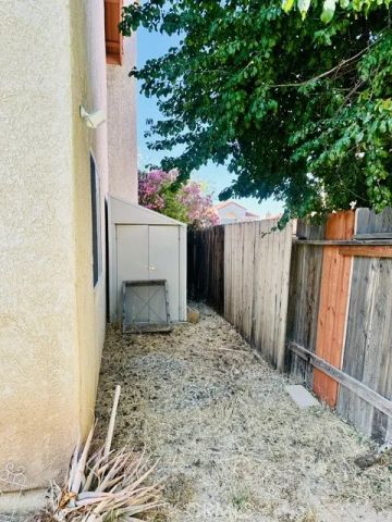 1040 Marigold, Palmdale, CA 93551
