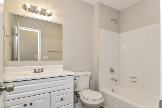 3201 High View Circle, Greensboro, NC 27410