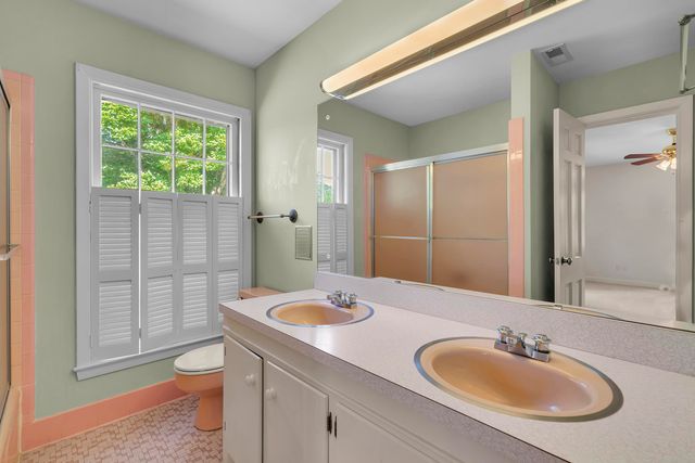 103 Pinetree Circle, Spartanburg, SC 29307