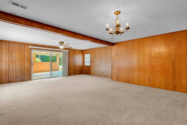 103 Pinetree Circle, Spartanburg, SC 29307