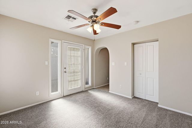 2416 W STELLA Lane, Phoenix, AZ 85015