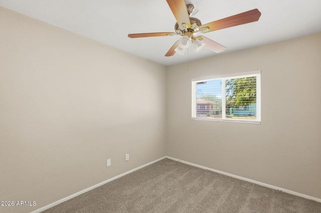 2416 W STELLA Lane, Phoenix, AZ 85015