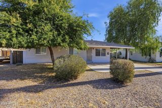 2416 W STELLA Lane, Phoenix, AZ 85015
