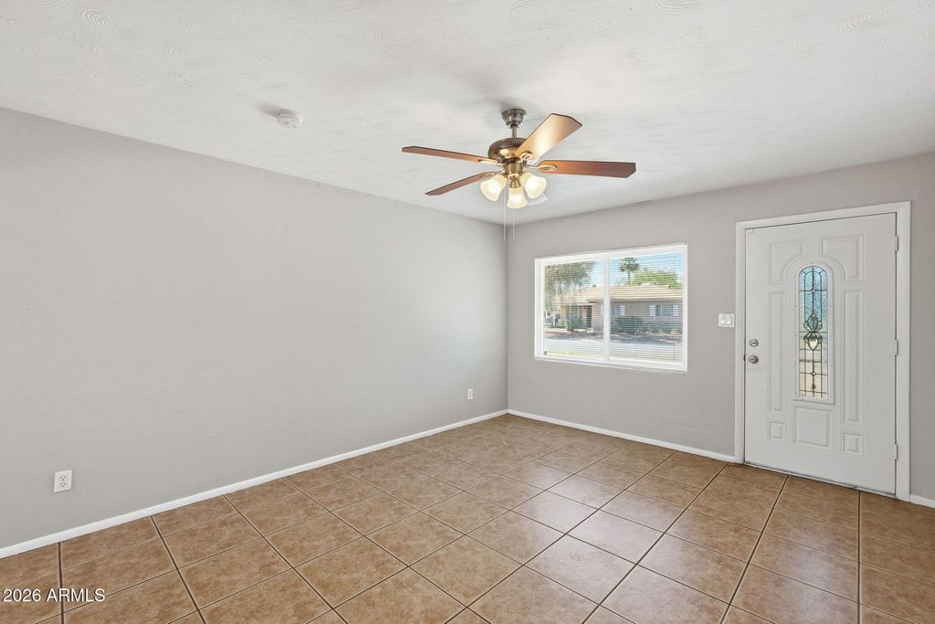 2416 W STELLA Lane, Phoenix, AZ 85015 — photo 2