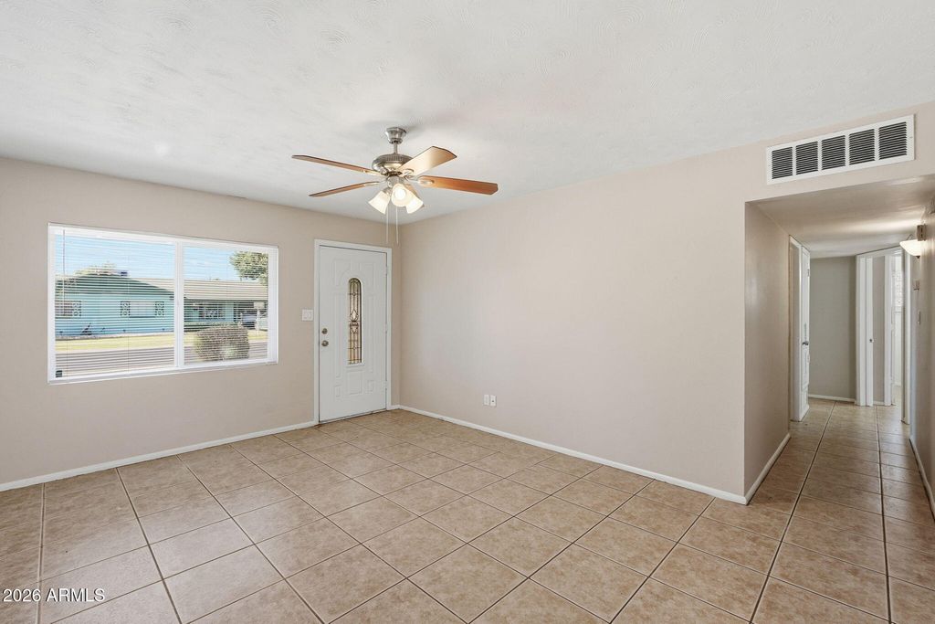 2416 W STELLA Lane, Phoenix, AZ 85015 — photo 3