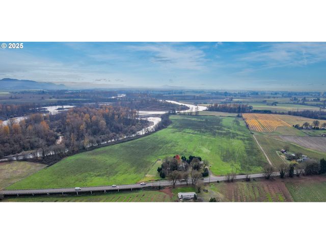 95949 HIGHWAY 99, Harrisburg, OR 97446