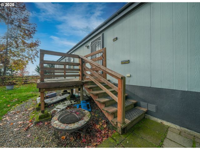 95949 HIGHWAY 99, Harrisburg, OR 97446