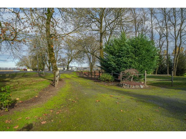 95949 HIGHWAY 99, Harrisburg, OR 97446