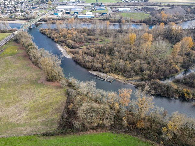 95949 HIGHWAY 99, Harrisburg, OR 97446