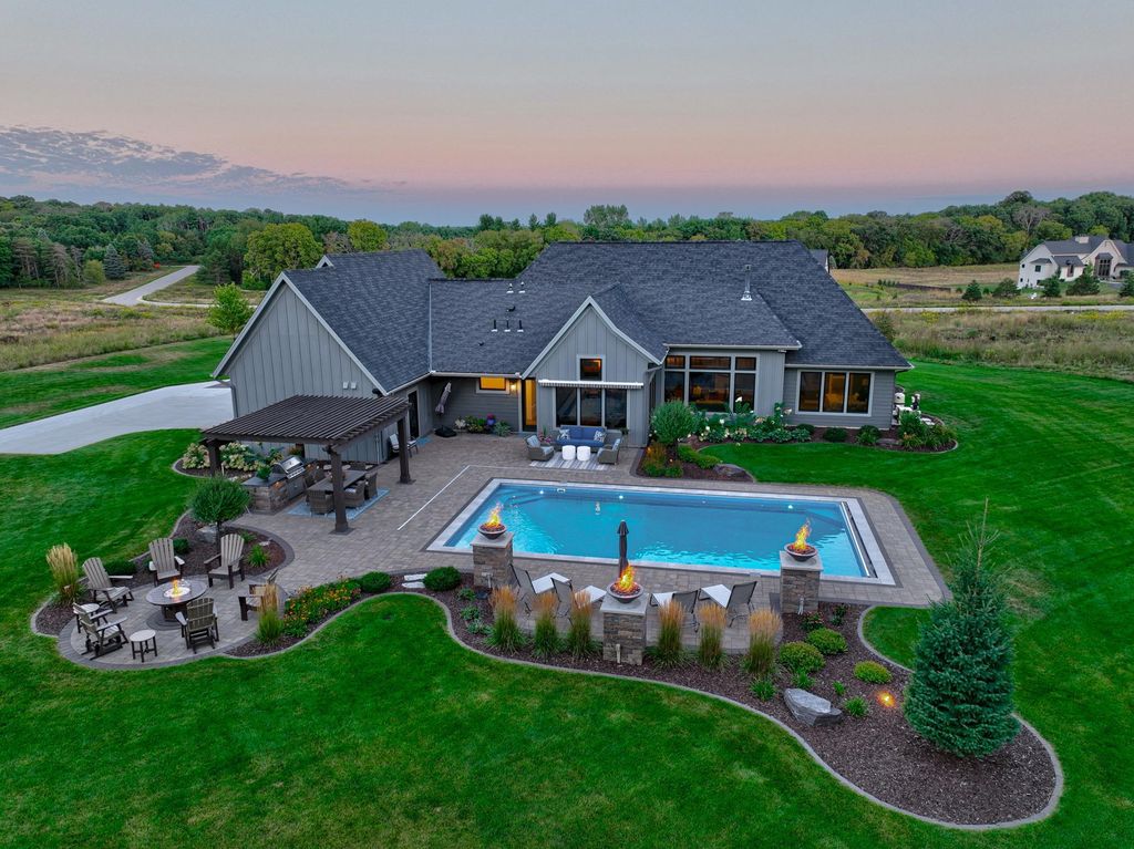 5580 Oakridge Trail S, Afton, MN 55001 — exterior