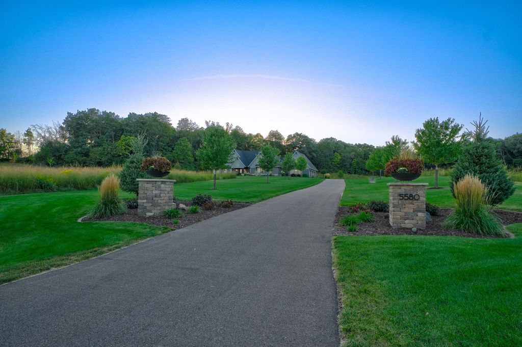 5580 Oakridge Trail S, Afton, MN 55001 — photo 4