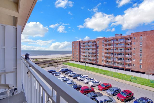 700 Shore Road 5M, Long Beach, NY 11561