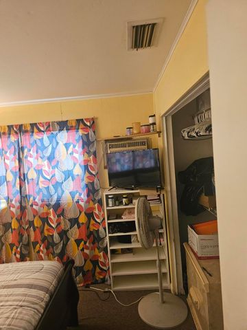 4330 NW 11th Street, Lauderhill, FL 33313