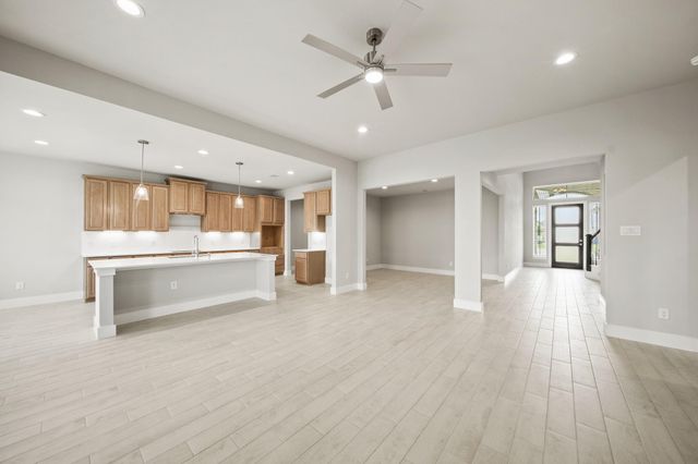 409 Inner Cove Lane, Waller, TX 77484