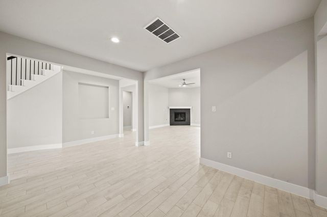 409 Inner Cove Lane, Waller, TX 77484