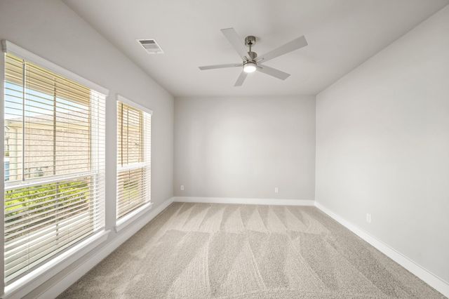 409 Inner Cove Lane, Waller, TX 77484