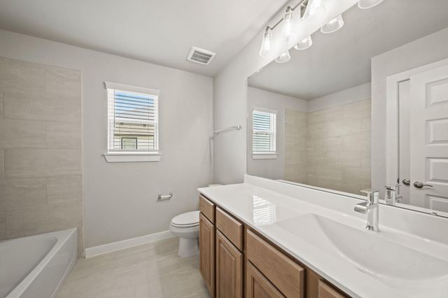 409 Inner Cove Lane, Waller, TX 77484