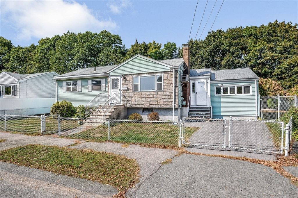 29 Walnut Park, Lynn, MA 01905