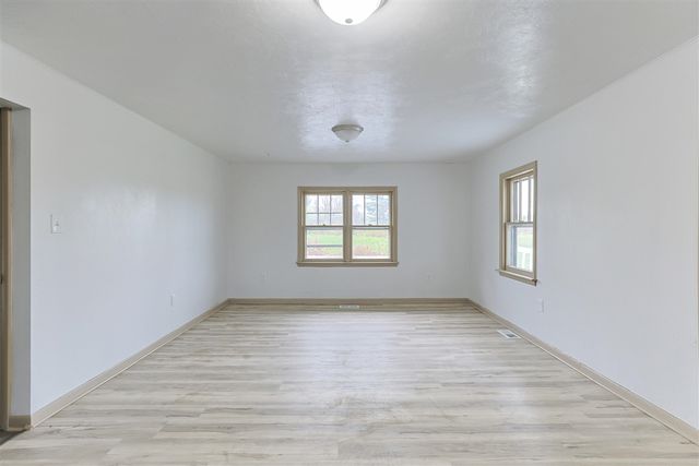 1582 Bakertown Road, Buchanan, MI 49107