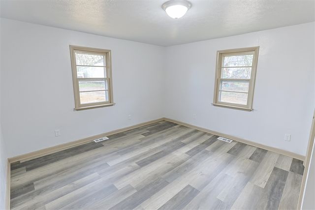 1582 Bakertown Road, Buchanan, MI 49107