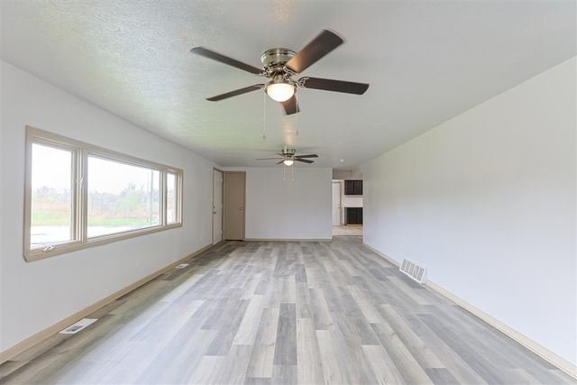 1582 Bakertown Road, Buchanan, MI 49107
