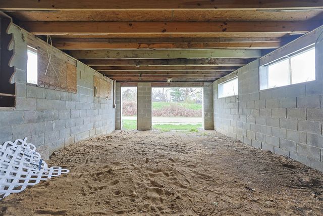 1582 Bakertown Road, Buchanan, MI 49107