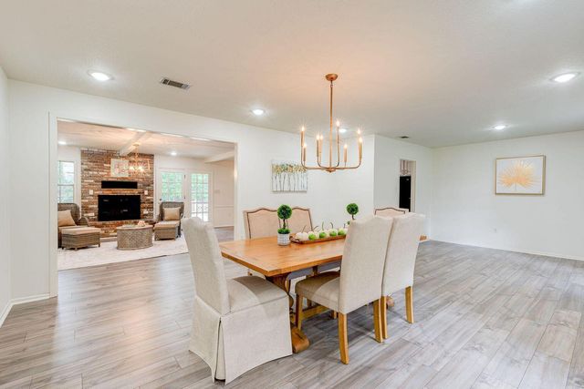 115 Jeff Davis Cir., Hattiesburg, MS 39402