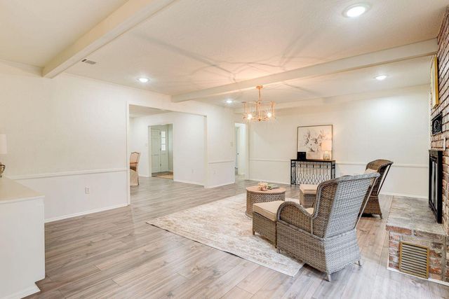 115 Jeff Davis Cir., Hattiesburg, MS 39402