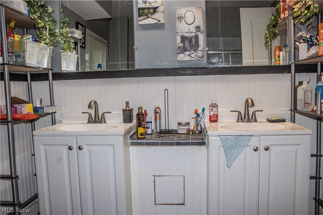 1532 Vassar Avenue NW, Canton, OH 44703