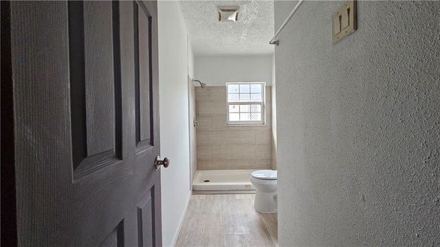 1330 7th St, Corpus Christi, TX 78404