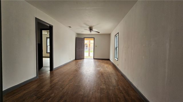 1330 7th St, Corpus Christi, TX 78404