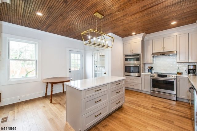 171 Maple Ave, Rahway City, NJ 07065