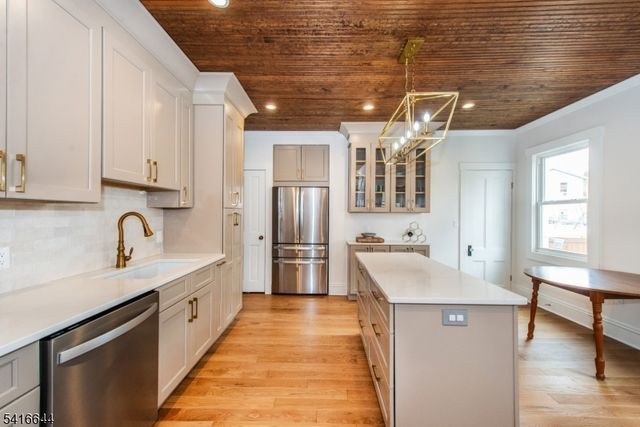 171 Maple Ave, Rahway City, NJ 07065